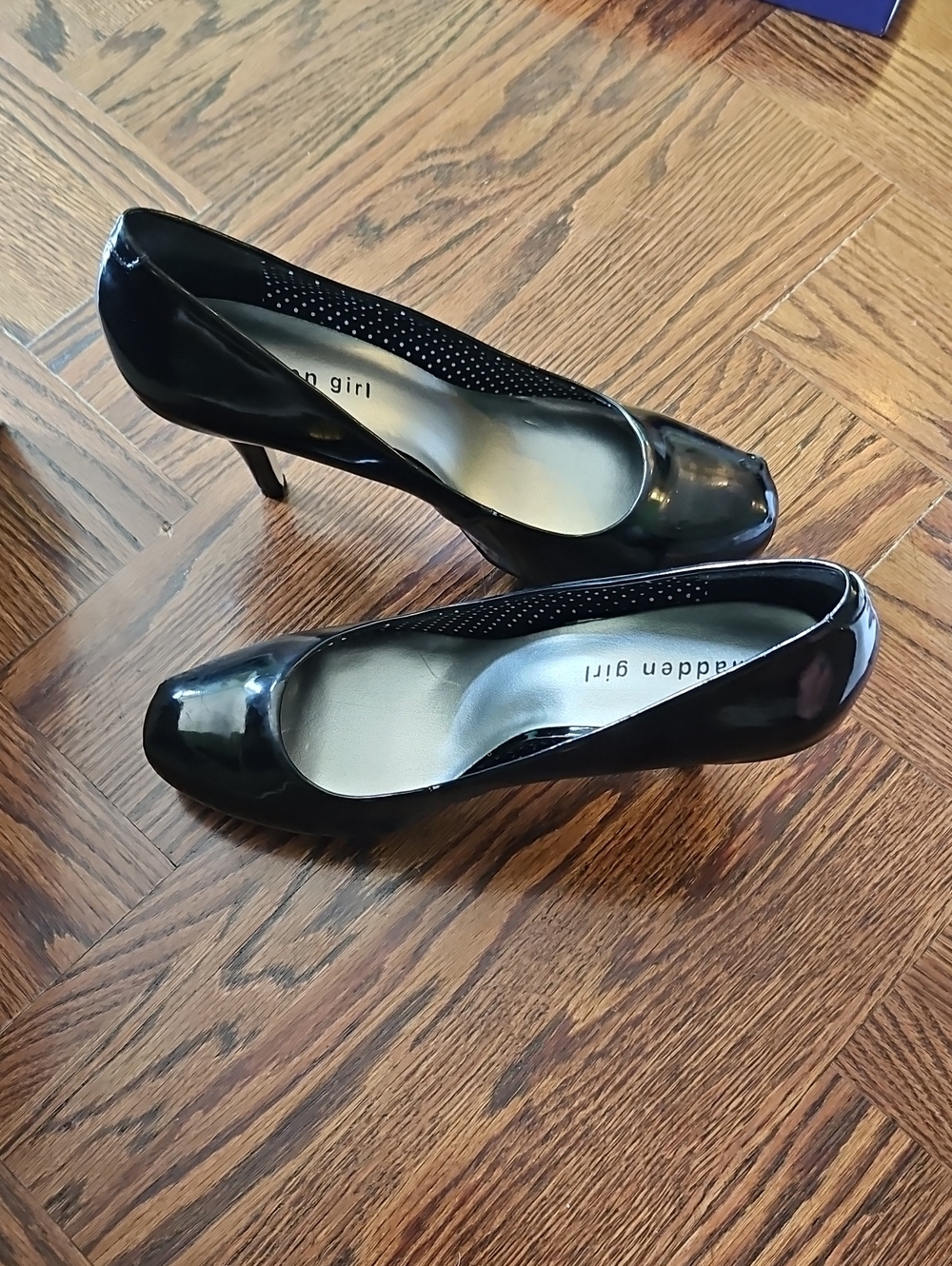 Madden Girl Black Patent Peep Toe Stiletto Heels, Size 9.5